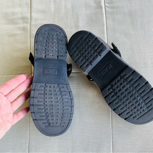 Uniform shoes kids black size 5 - Picture 6 of 6